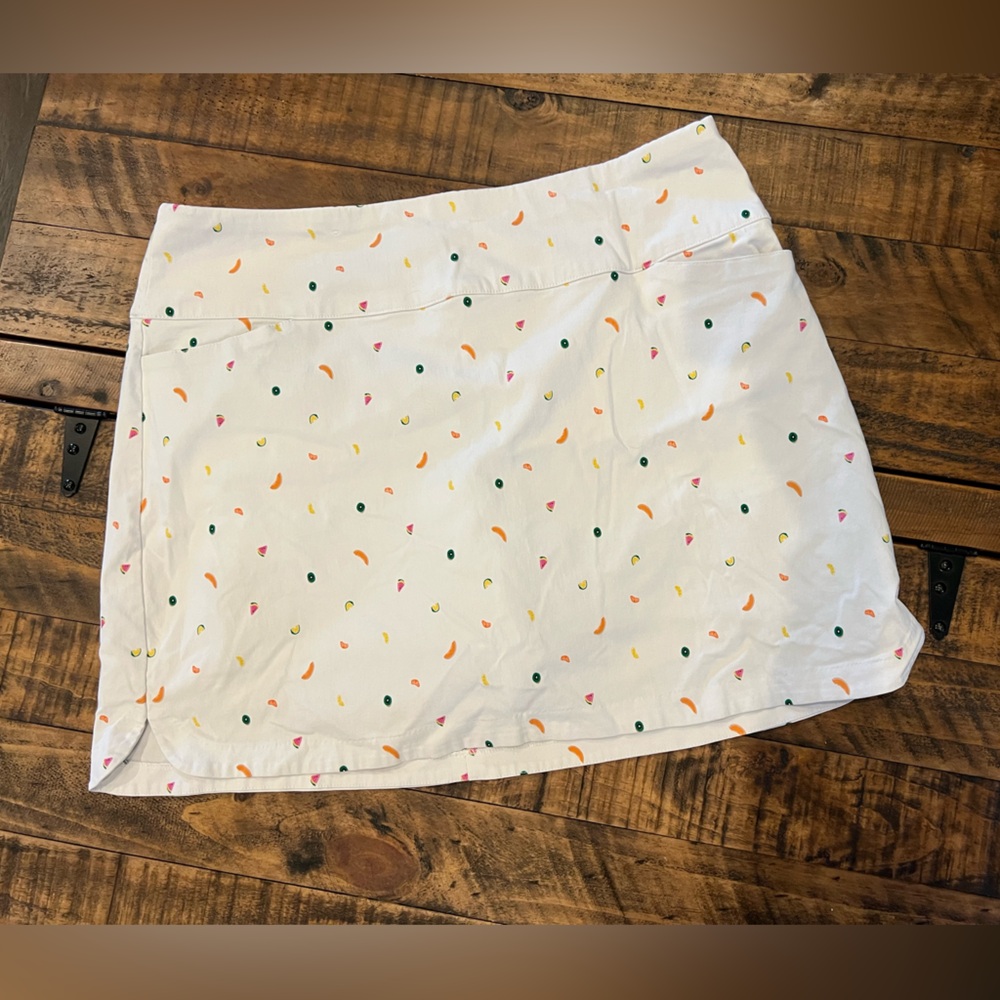 Lady Hagen White Skort with Multicolor Fruit